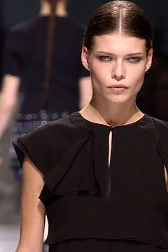 Look 10